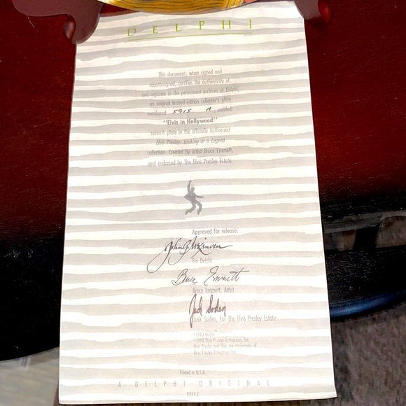 Elvis Commemorative Plate - Elvis In Hollywood - Picture 3 of 5